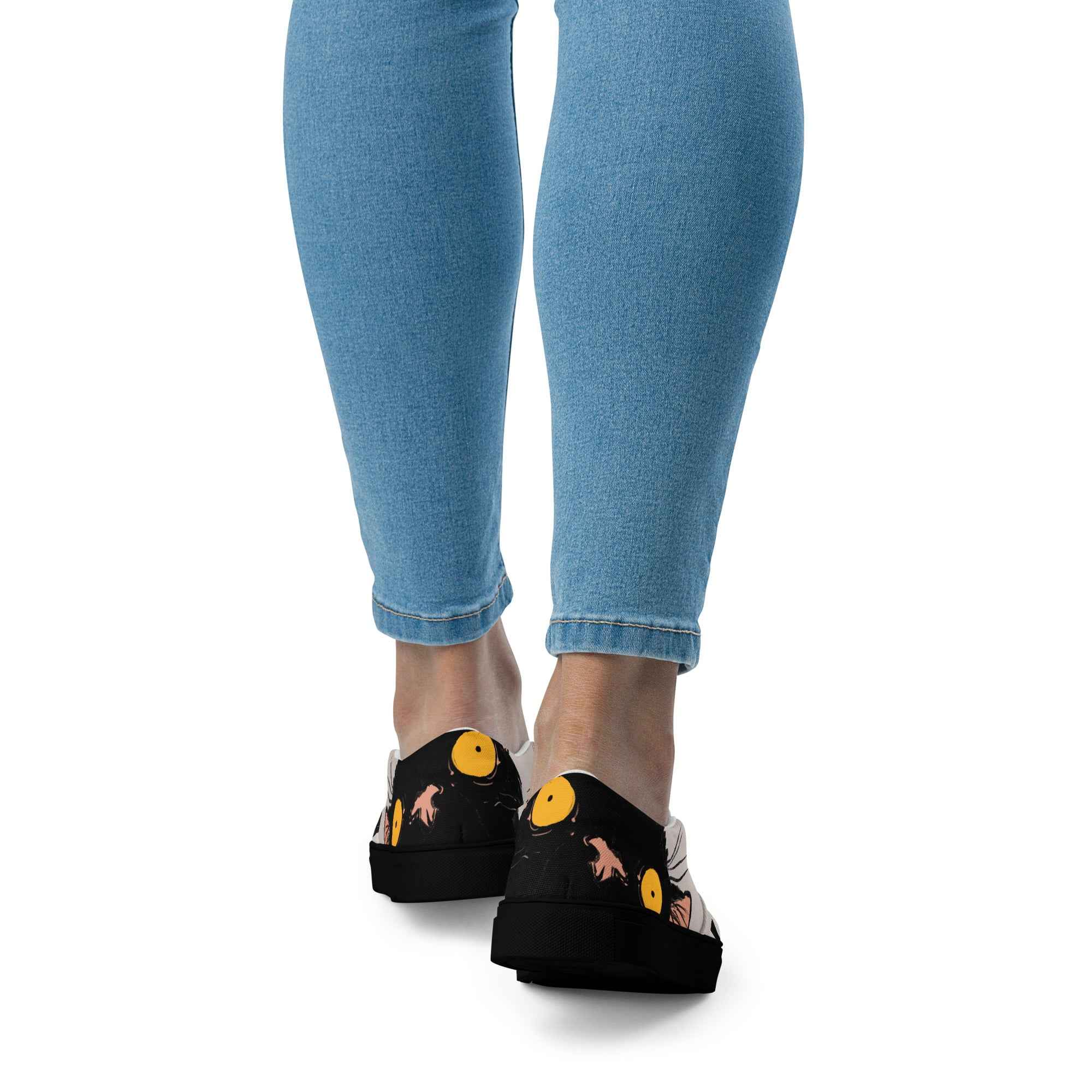 Cats - Women’s slip-on canvas shoes